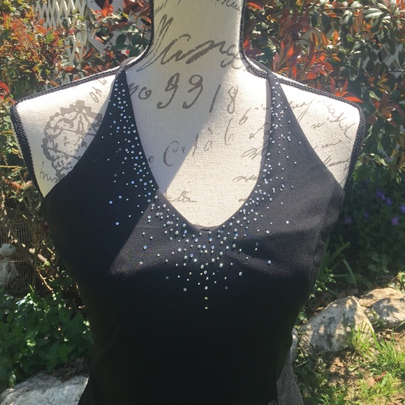 Beautiful evening/prom gown - Picture 2 of 8